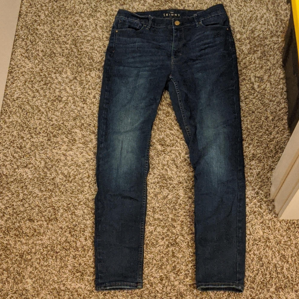 White House Black market the skinny jeans